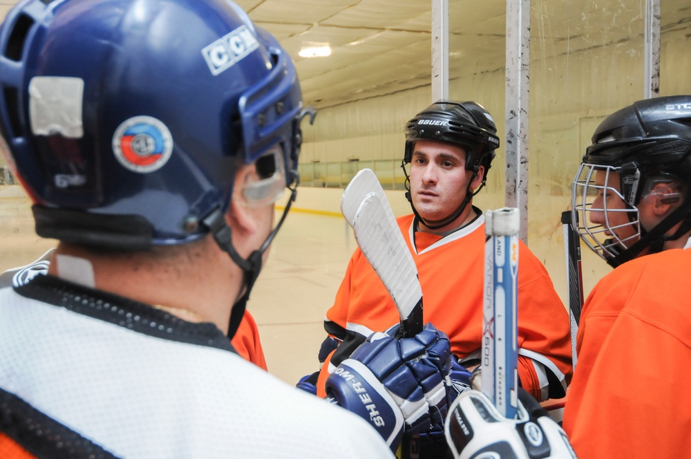 USS Lincoln Hockey Team plays game in Virginia Beach