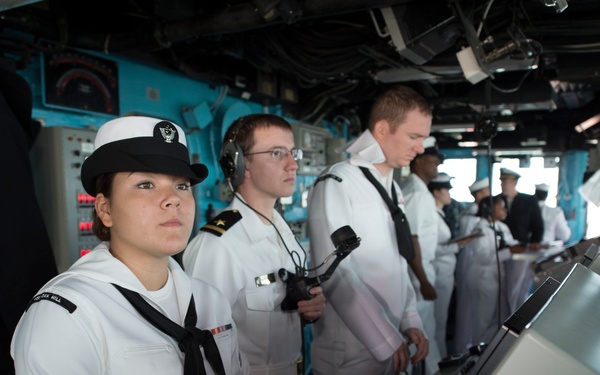 USS Oak Hill (LSD 51)