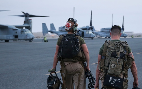 U.S. Marines with Marine Medium Tiltrotor Squadron 165 hone aerial machine gun skills