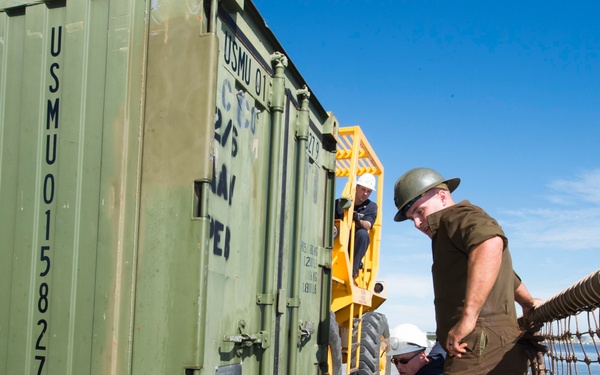 USS Oak Hill (LSD 51)
