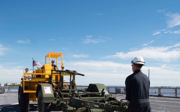 USS Oak Hill (LSD 51)