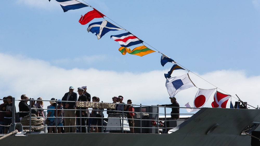 San Francisco Pier 80 hosts static ship display, band performances during Fleet Week 2015