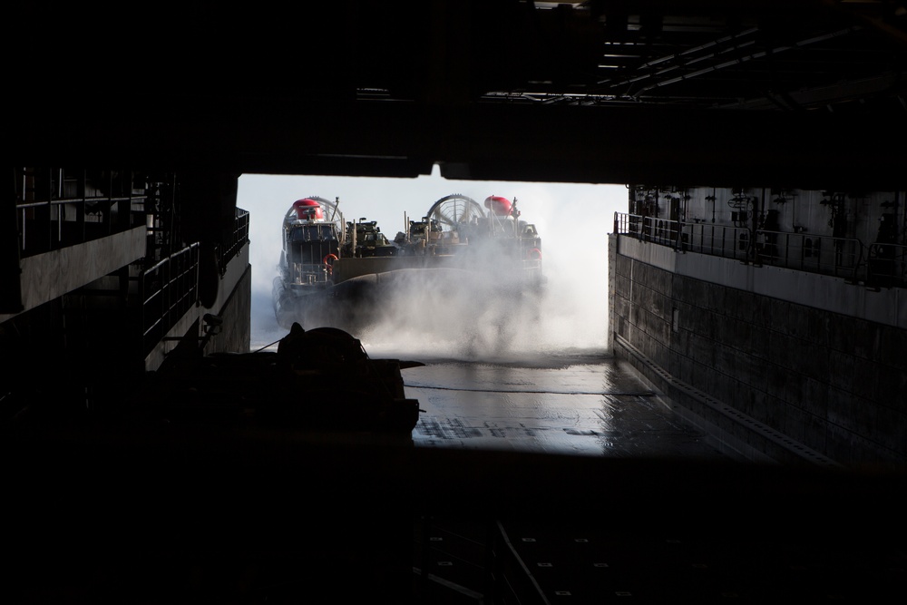 USS Arlington prepares for departure