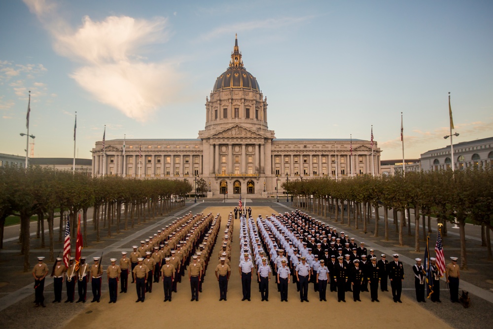 Marines, Sailors pose for iconic Fleet Week photo