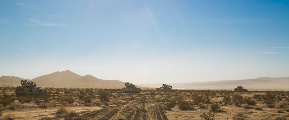 Soldiers pack up to fight the Donovians at Fort Irwin