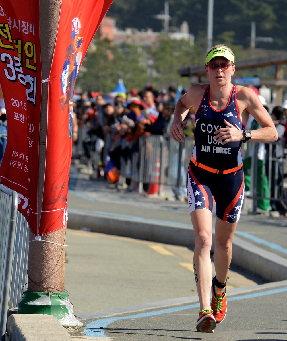 USA wins bronze in triathlon