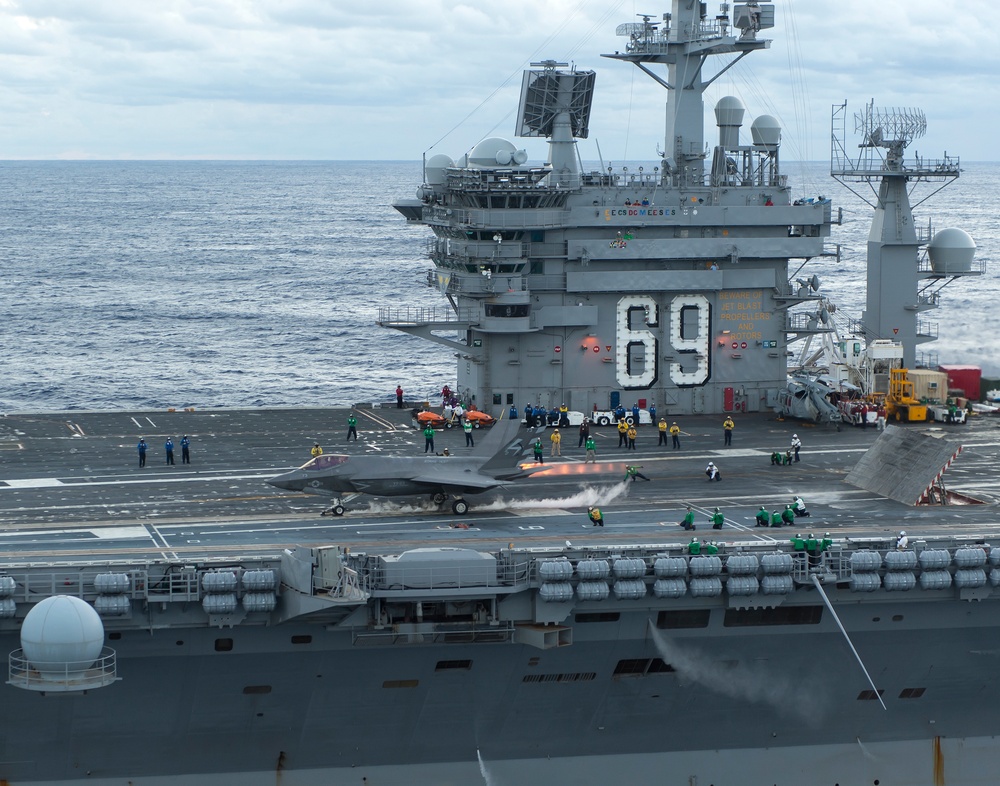 F-35 Lightning II conducts DT-II aboard USS Dwight D. Eisenhower