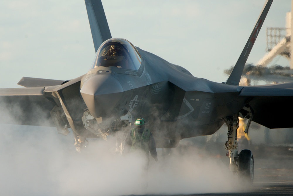 F-35 Lightning II conducts DT-II aboard USS Dwight D. Eisenhower