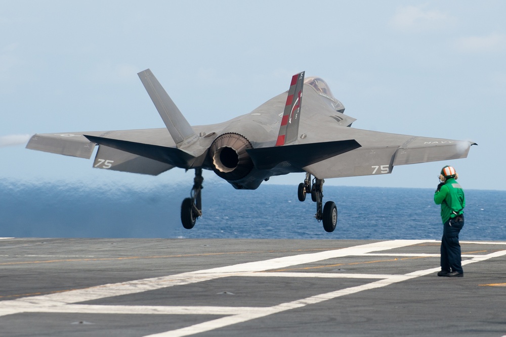 F-35 Lightning II completes DT-II aboard USS Dwight D. Eisenhower