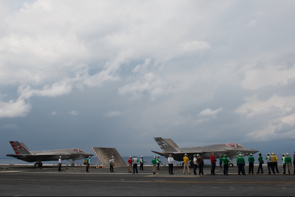 F-35 Lightning II completes DT-II aboard USS Dwight D. Eisenhower