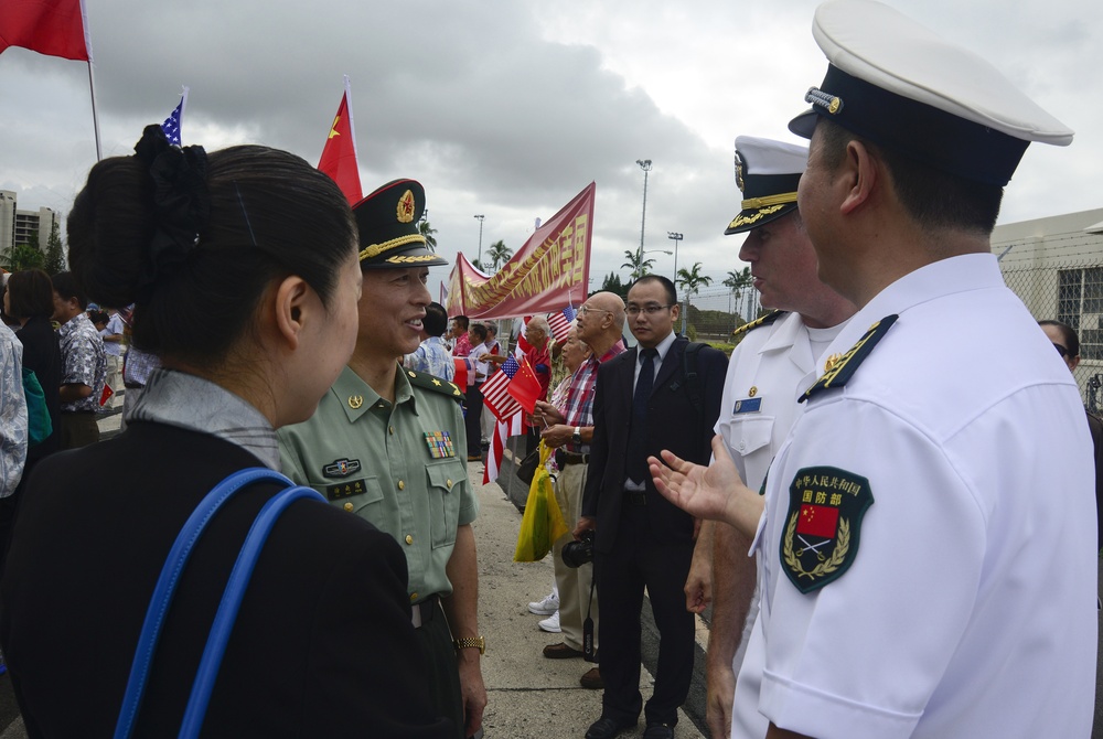 The People’s Liberation Army Navy midshipmen training ship Zheng He (Type 679, Hull 81) arrives in Joint Base Pearl Harbor-Hickam