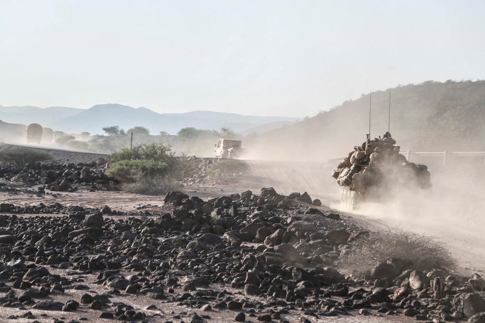 15th MEU Marines patrol the desert in Djibouti