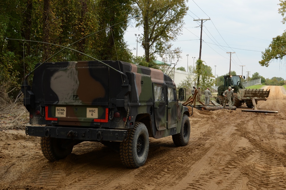 1782nd Engineer Company from Lancaster, SC, helps Columbia rebuild