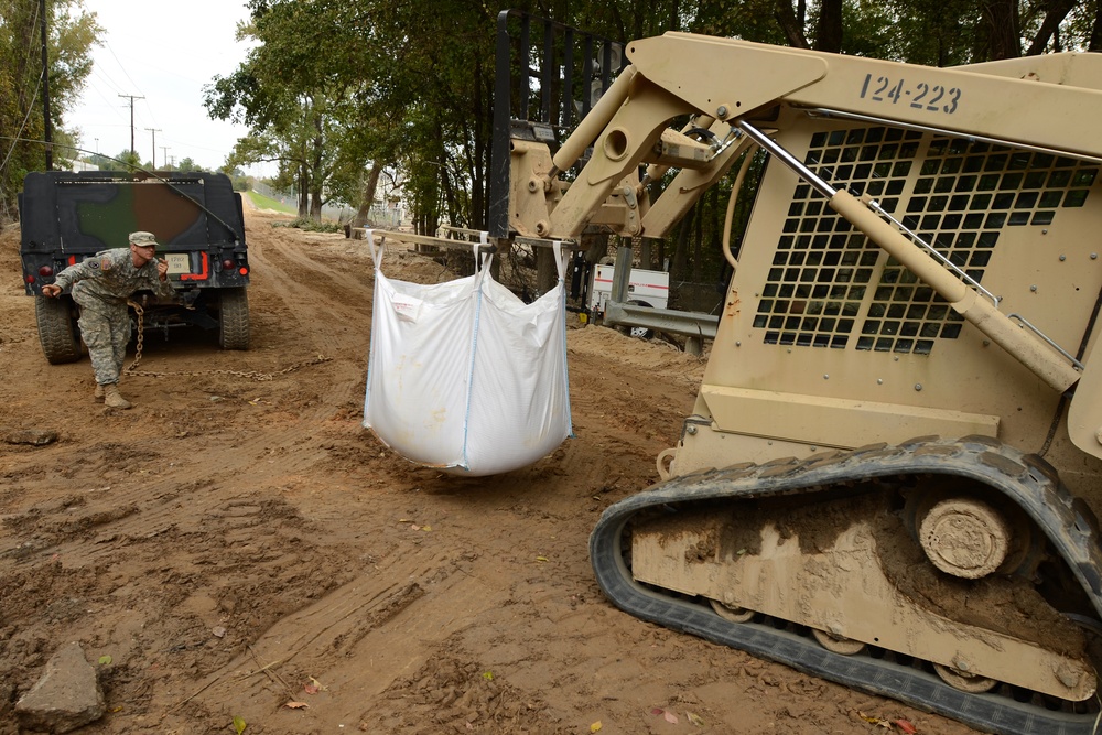 1782nd Engineer Company from Lancaster, SC, helps Columbia rebuild