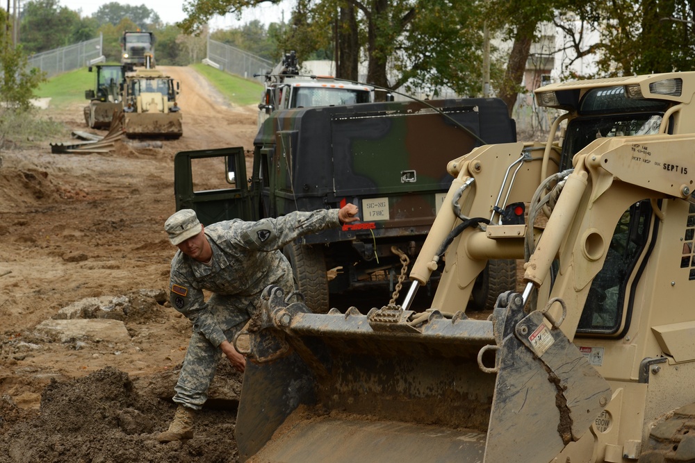 1782nd Engineer Company from Lancaster, SC, helps Columbia rebuild