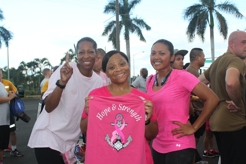 Sea Dragons show support, attend Pink Day Fun Run