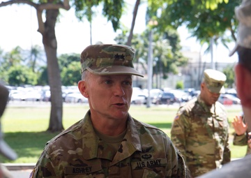 Sea Dragons honored by Maj. Gen. Ashley visit