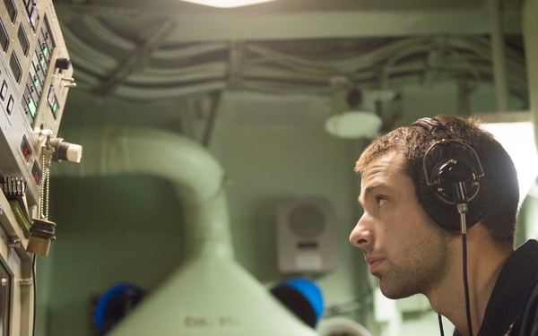 USS Oak Hill (LSD 51)