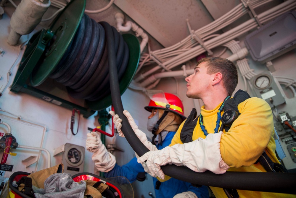 USS Kearsarge (LHD 3)