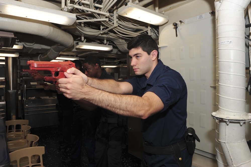 USS Winston S. Churchill (DDG 81)