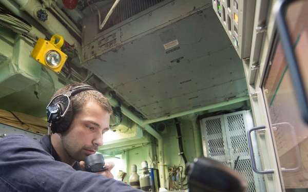 USS Oak Hill (LSD 51)