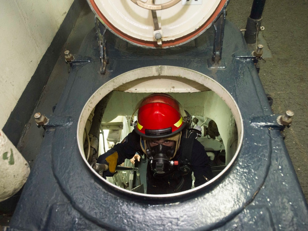 USS Kearsarge (LHD 3) operations