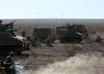 1st Tanks joins Royal Marines in live-fire exercise