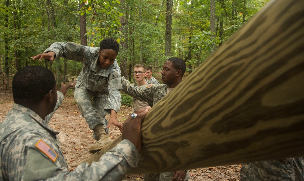 55th Signal Company (Combat Camera) Field Training Exercise: Obstacle Course