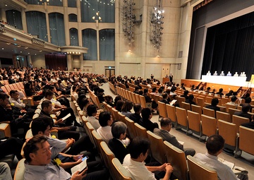 723 USFJ facilities employees receive Joint Length of Service Award