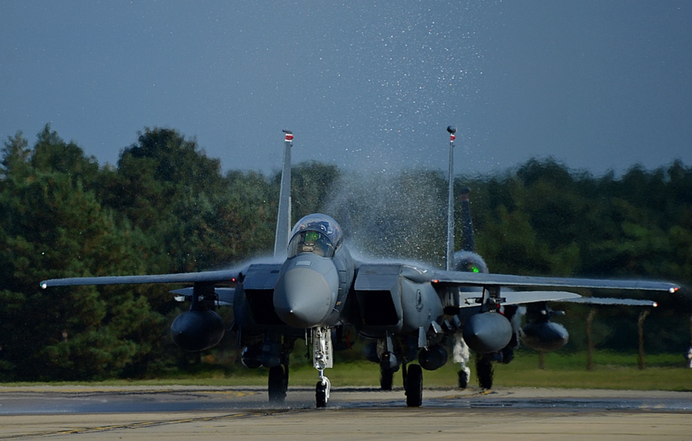 494th Fighter Squadron homecoming