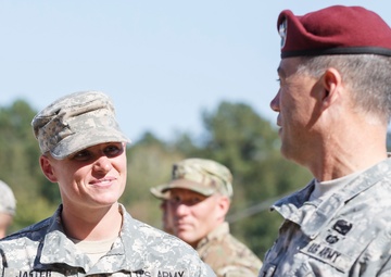 Maj. Lisa Jaster becomes first U.S. Army Reserve female Ranger