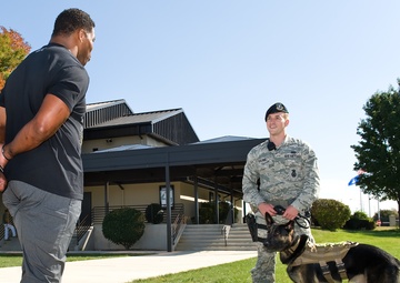 Herschel Walker says it's OK to ask for help