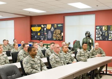 Herschel Walker says it's OK to ask for help