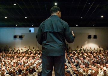 Herschel Walker says it's OK to ask for help