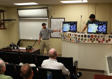 Marines use tablet technology to advance war fighting skills