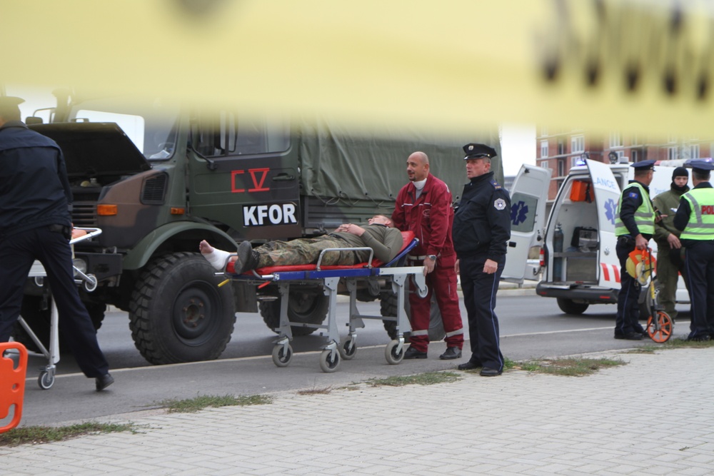 Operation Stonewall: KFOR and Kosovo Police face emergency response scenario together