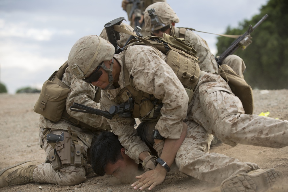 WTI Marines Conduct NEO Exercise at Kiwanis Park