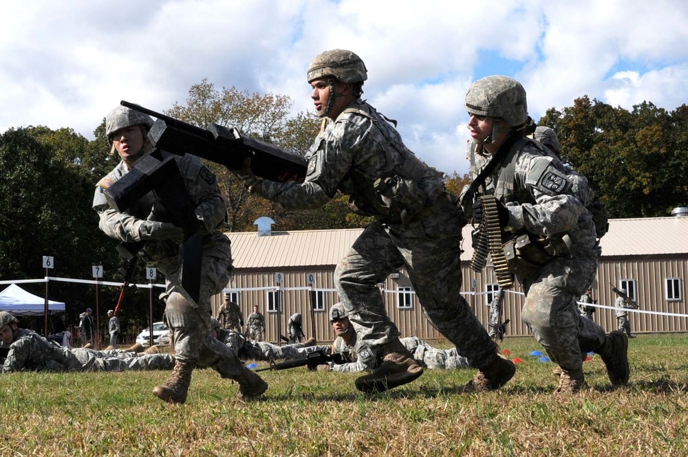 Rutgers ROTC cadets participate in Ranger Challenge
