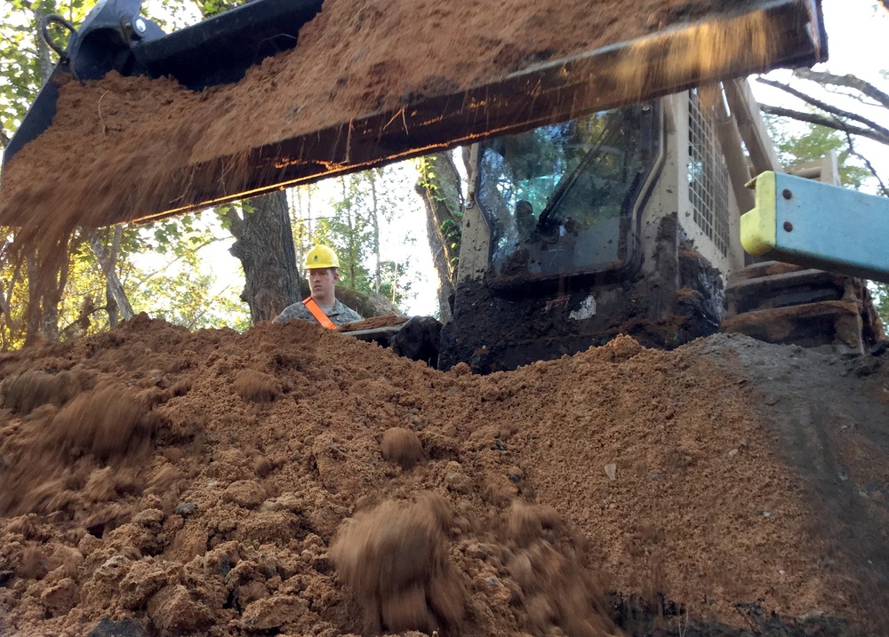 NC Guard’s 878th and 875th Engineer Company flood relief mission in Hemingway, SC