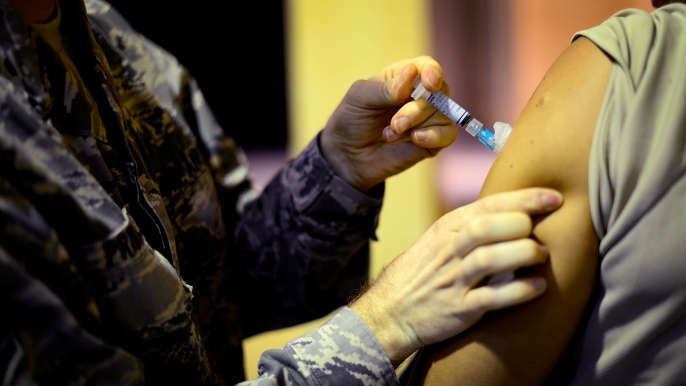 One flu, one shot: Team Aviano gets vaccinated