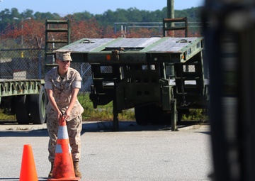 Marines take on roads in Humvee course