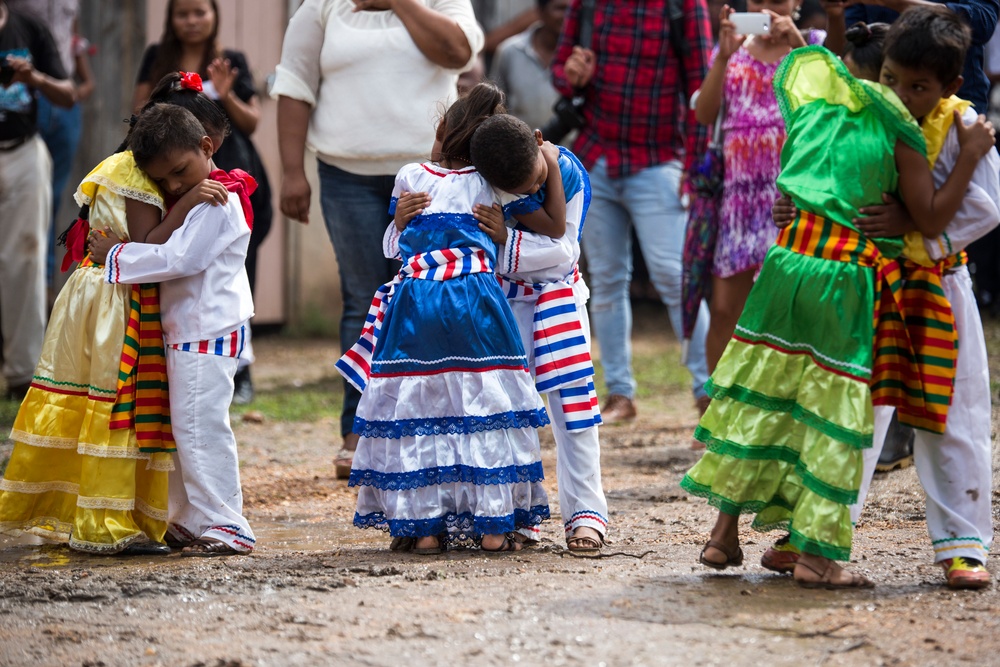 SPMAGTF-SC Marines build third, final school in Puerto Lempira