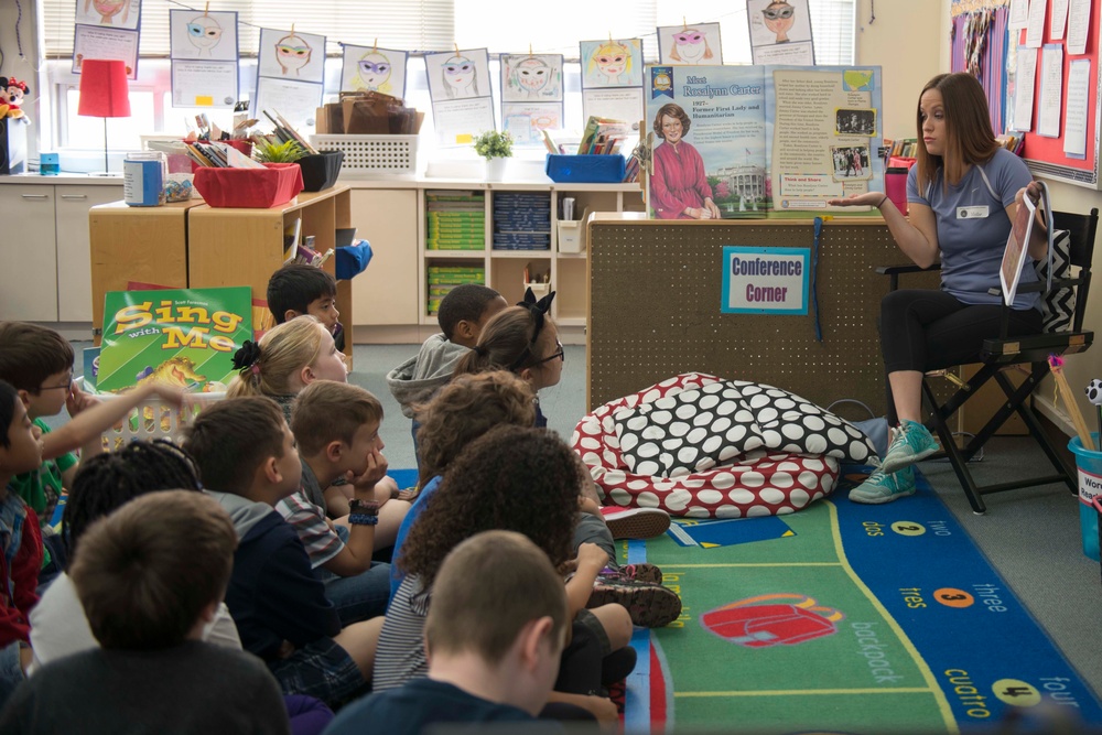 NAF Atsugi participates in Read Around the Globe