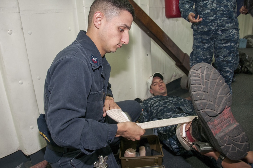 USS Bonhomme Richard first aid drill training