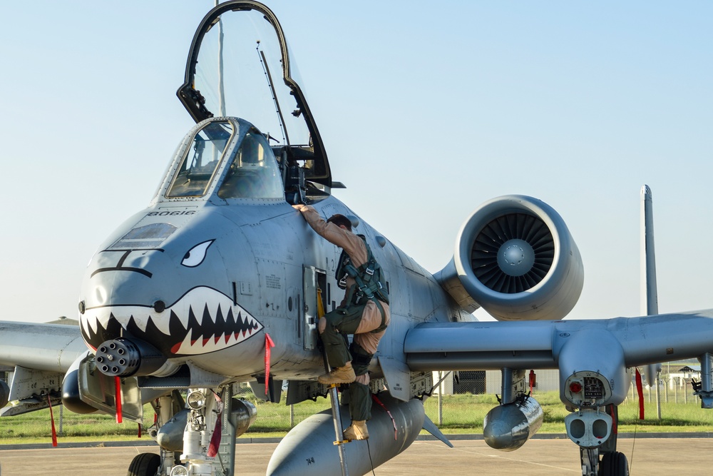 Incirlik AB receives A-10 forces in support of OIR