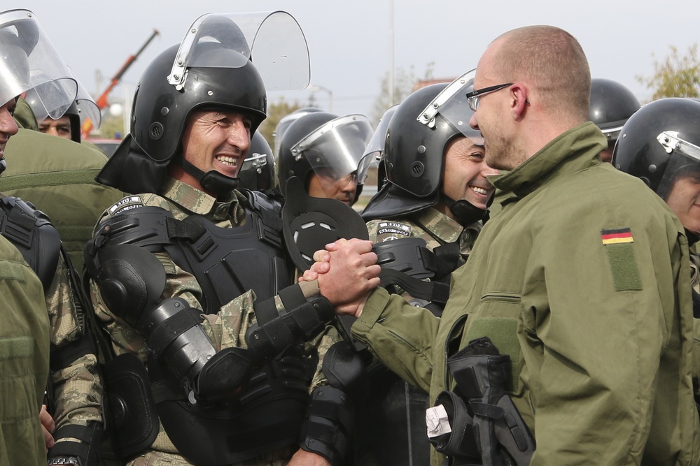 KFOR Soldiers and Kosovo Police participate in combined riot control exercise