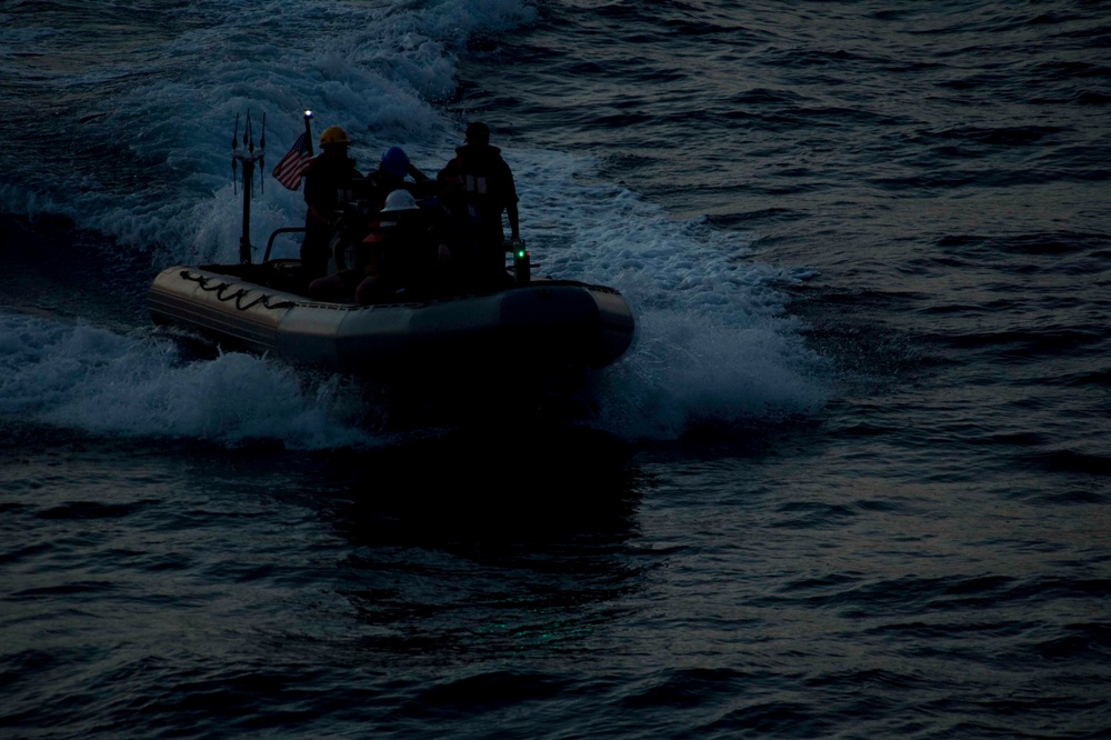 USS Donald Cook conducts small boat passenger transfer with Israeli navy
