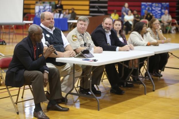 10th Marines raises awareness on domestic abuse