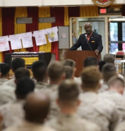 10th Marines raises awareness on domestic abuse