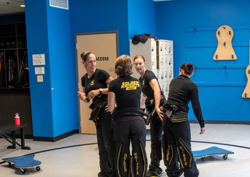 Golden Knights' Women's Four-way team training day